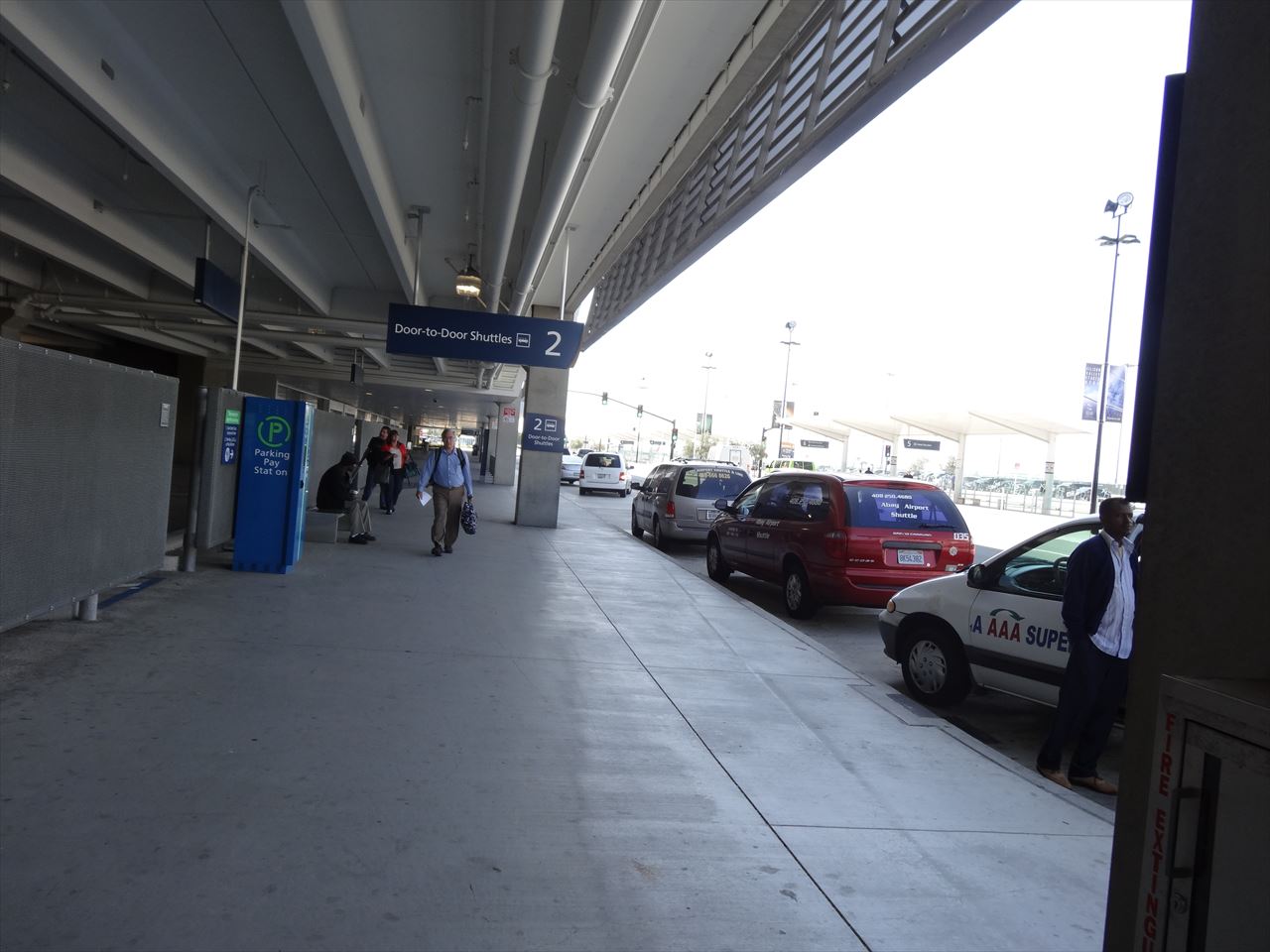 リーバイス・スタジアムの最寄の空港 ノーマン・Y・ミネタ・サンノゼ国際空港 チープトラベルズ